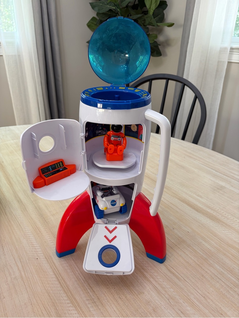 Kids Rocket Playset with Astronauts